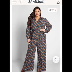 Gorgeous 70’s vibe jumpsuit